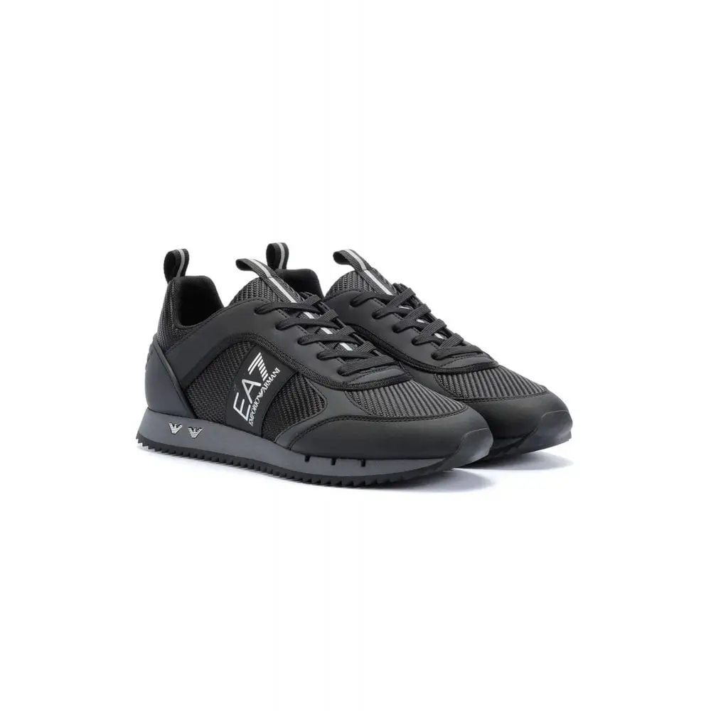 ea7-emporio-armani-x8x185-xr175-carbon-textured-running-style-trainer-black-p21194-239020_image.webp