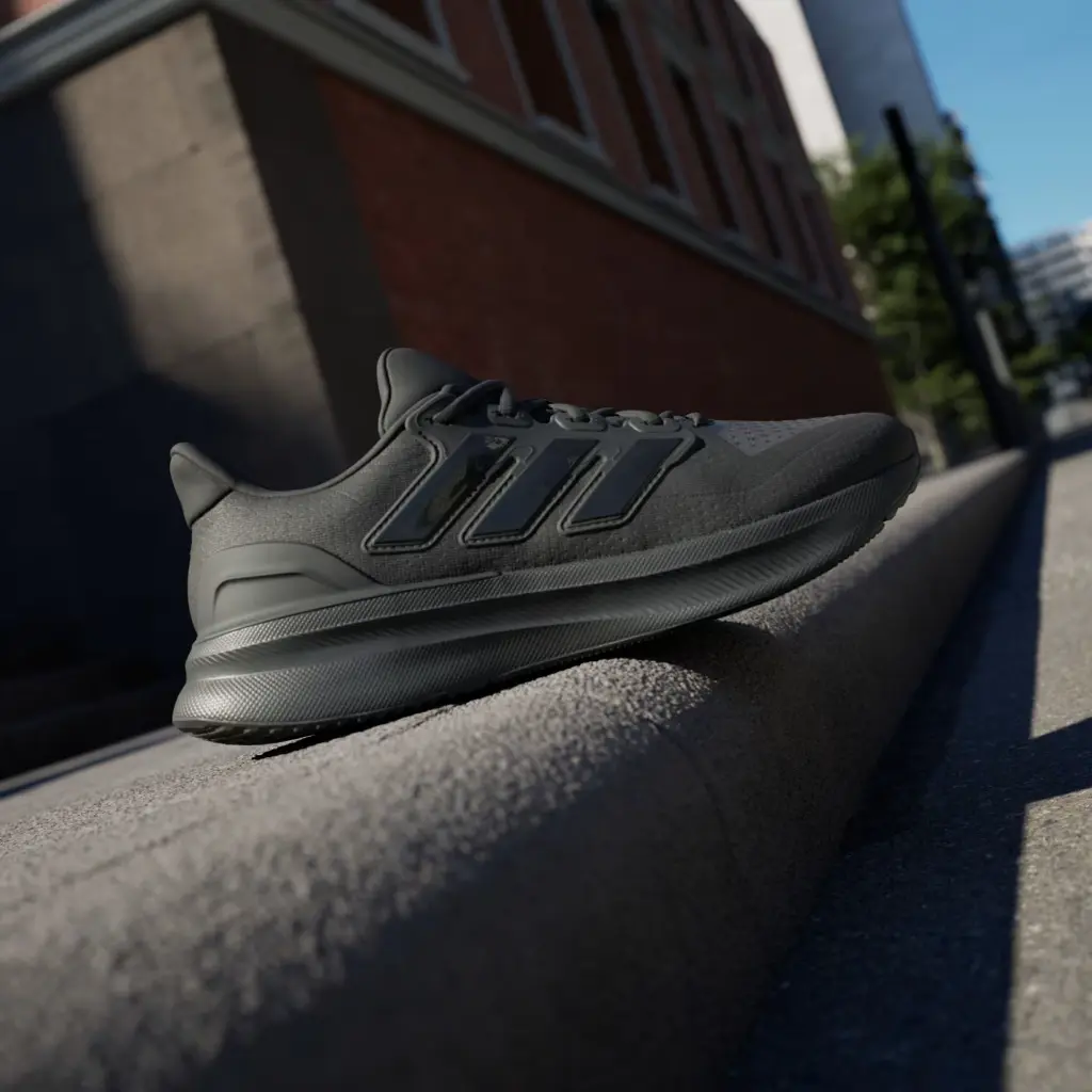Ultrarun_5_Running_Shoes_Black_IH2640_HM3_hover.webp