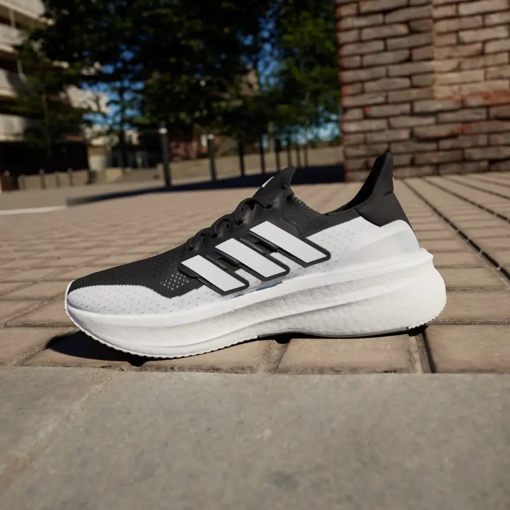 Ultraboost_5_Shoes_Black_IF1480_HM7.webp