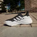 Ultraboost_5_Shoes_Black_IF1480_HM7.webp