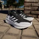 Ultraboost_5_Shoes_Black_IF1480_HM8.webp
